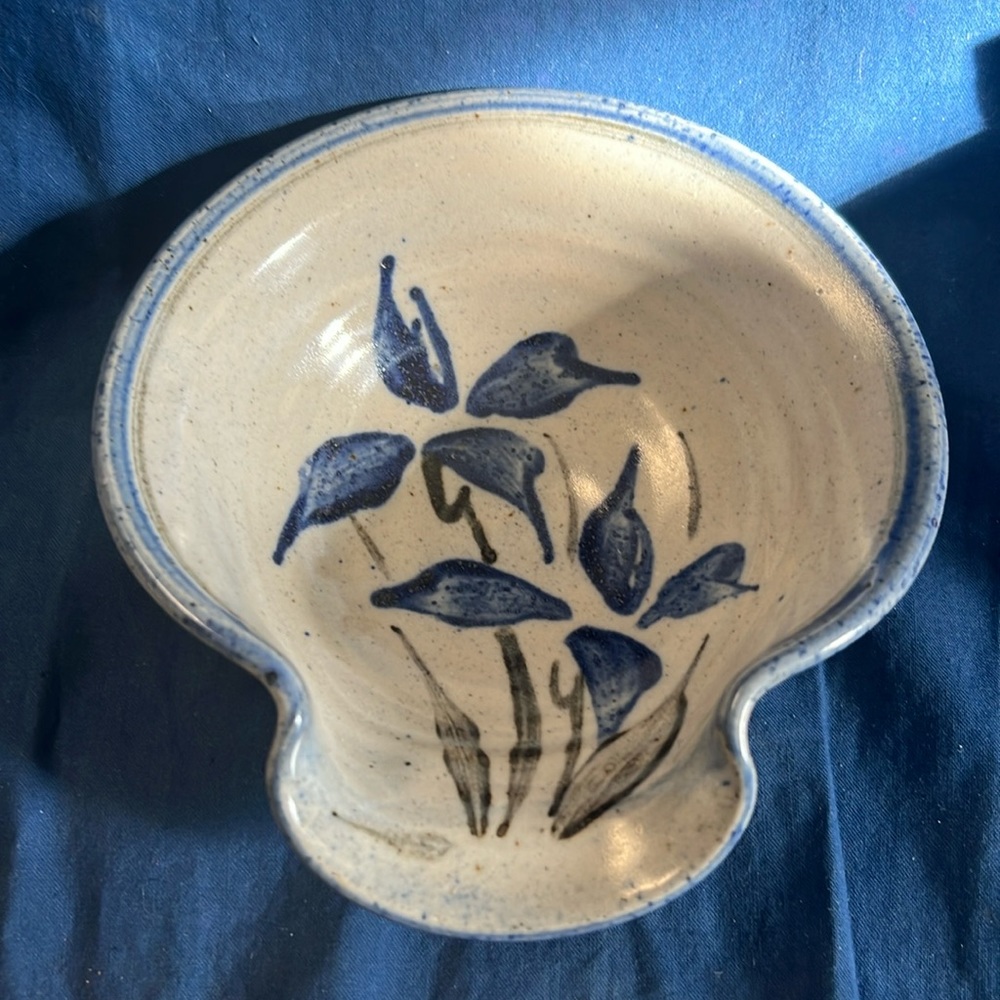 Pretty ceramic spoon rest handmade by Faye in 1996.